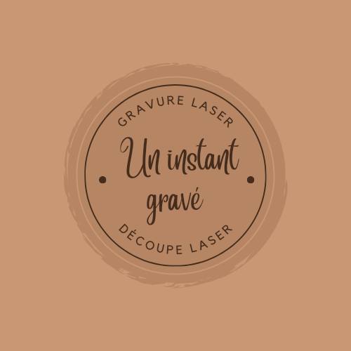 Uninstant gravé