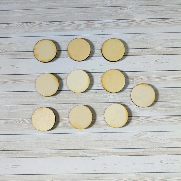 Disques en bois brut non gravés destinés à la personnalisation, aux jeux éducatifs ou aux activités créatives