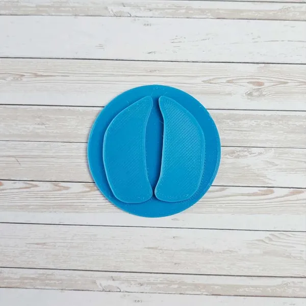 Empreinte de sabot bleu imprimée en 3D, forme ronde en plastique PLA biodégradable pour activité sensorielle et apprentissage Montessori
