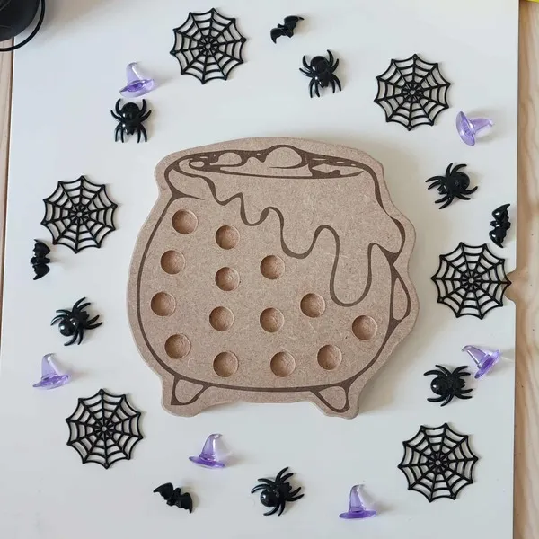 Plateau sensoriel en bois en forme de chaudron pour activités d’Halloween