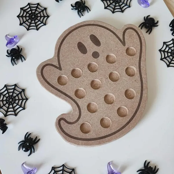 Support sensoriel en bois en forme de fantôme pour activités d’Halloween Montessori