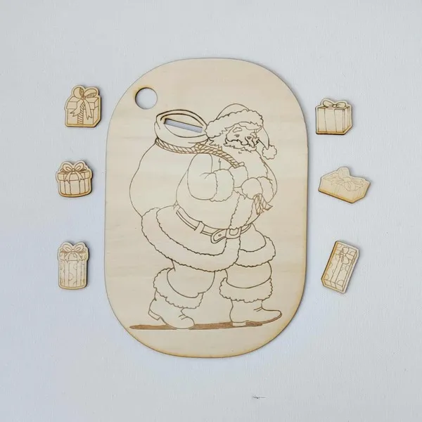 Plateau en bois gravé du Père Noël avec hotte et jetons cadeaux assortis, activité sensorielle de Noël pour enfants inspirée de la pédagogie Montessori