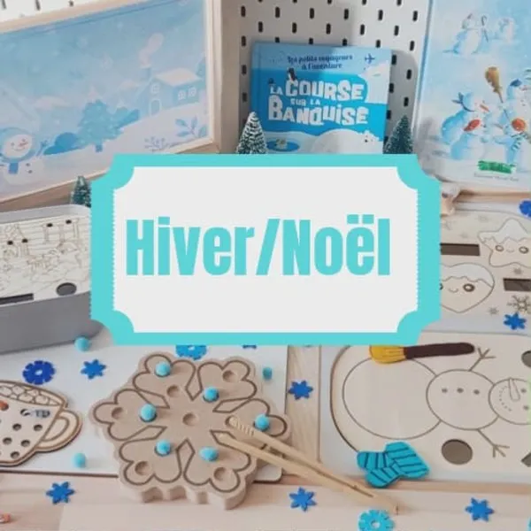 Activités Montessori sur le thème de l’hiver et de Noël avec plateaux en bois gravés, flocons de neige, bonhommes de neige et livres pour enfants