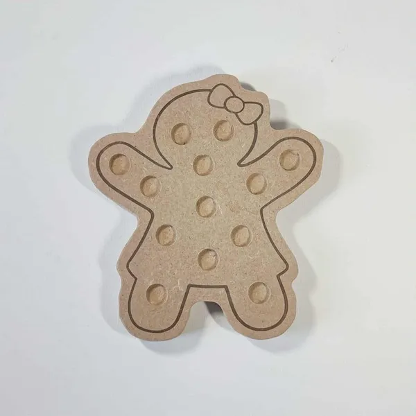Plateau de motricité fine en bois MDF en forme de bonhomme pain d’épices avec nœud, support éducatif pour pompons ou perles