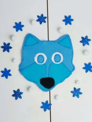 Masque de loup en feutrine bleue avec éléments hivernaux pour activité enfant