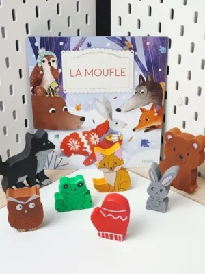 Figurines en bois du conte La moufle avec livre jeunesse et animaux de la forêt