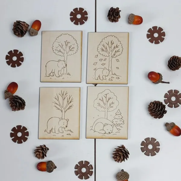 Cartes en bois illustrées ours et saisons de la forêt pour activité sensorielle enfant