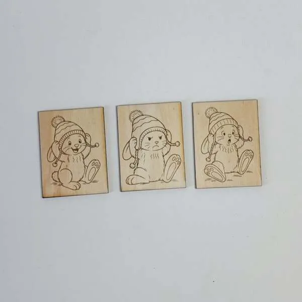 Cartes émotions en bois lapin hiver avec expressions joyeux, fâché et surpris pour enfant