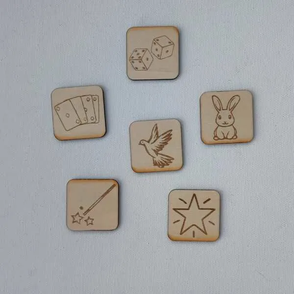 Tuiles en bois gravées symboles magie pour jeu éducatif et plateau sensoriel enfant