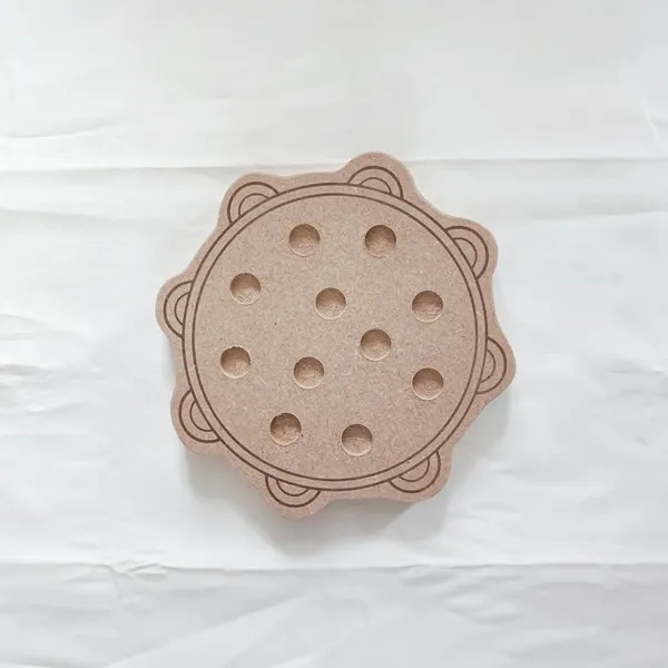 Plateau tambour en bois pour activité pompon et motricité fine thème musique