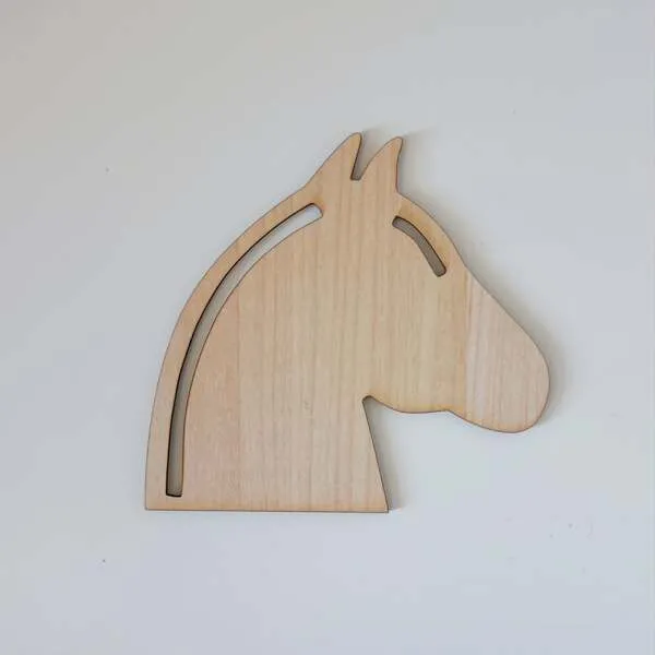 Support cheval bois brut activité créative enfant à lacer
