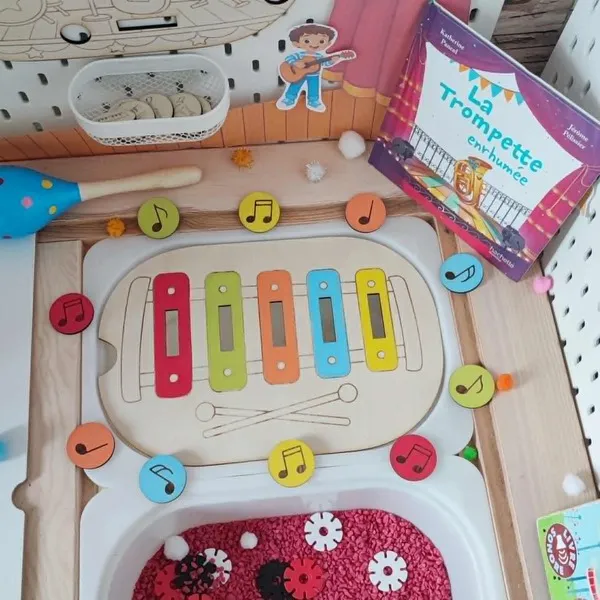 Insert Trofast xylophone coloré en bois thème musique avec jetons notes