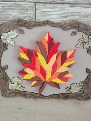 Cadre décoratif feuille d’automne en bois coloré